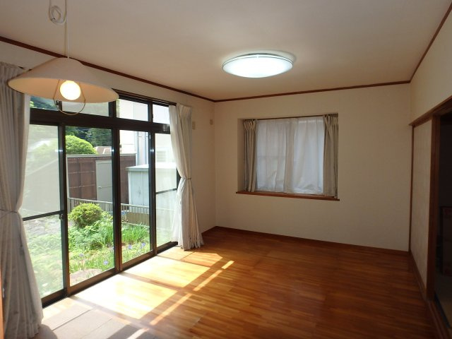 S1782H　東中中古住宅の居間・リビング