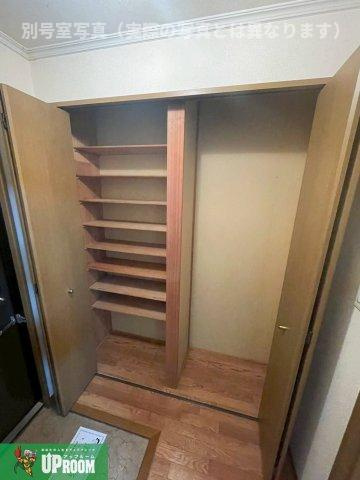 トゥインクルコート畔Bの収納