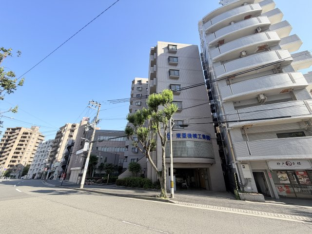 藤和シティホームズ灘の外観