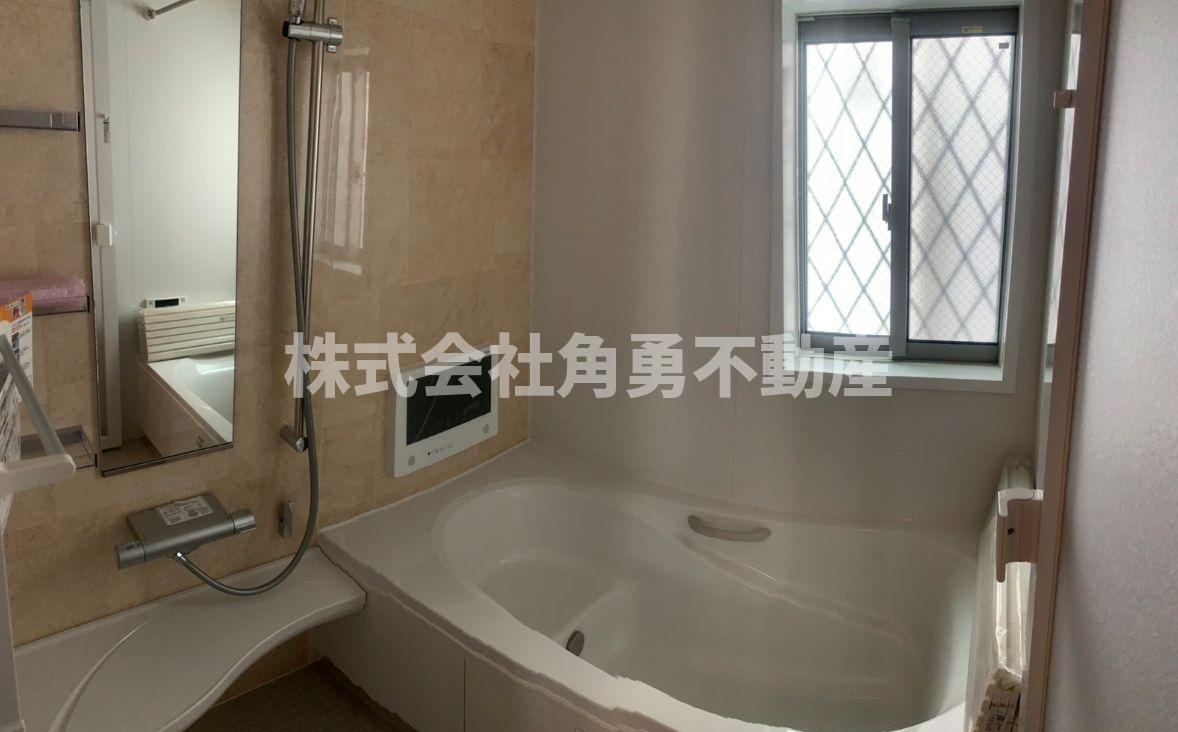 厚木市温水西1丁目　新築一戸建ての内観：施工例|《施工例》浴室