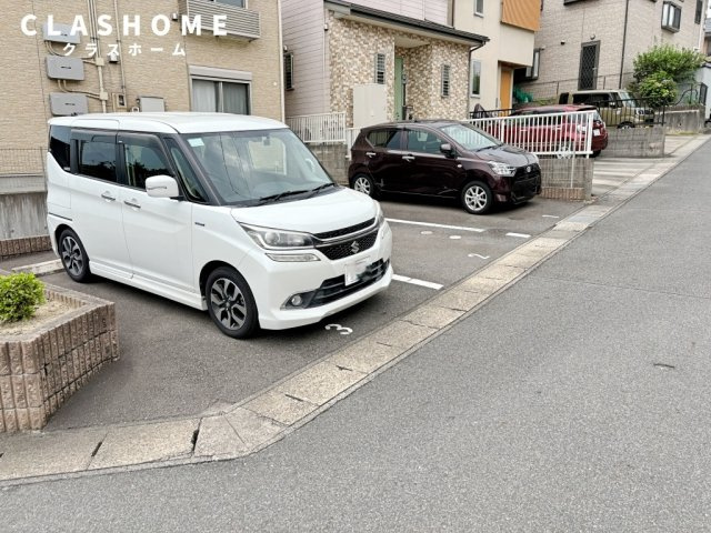 リーブル　吉川3　　刈谷市近郊の賃貸ならクラスホーム刈谷店の駐車場
