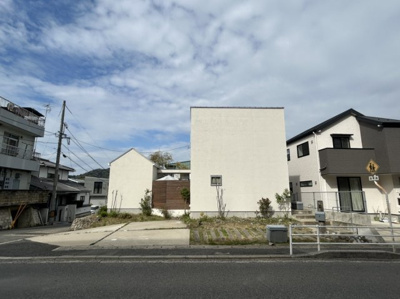 【外観】 | 広島市東区戸坂新町2