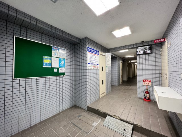 大国町池田マンションのロビー