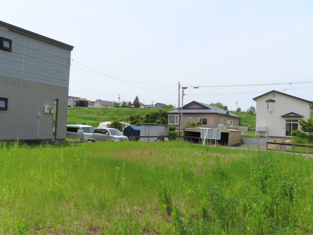 北見市東陵町１４０番９２　売地の外観|東側外観です。