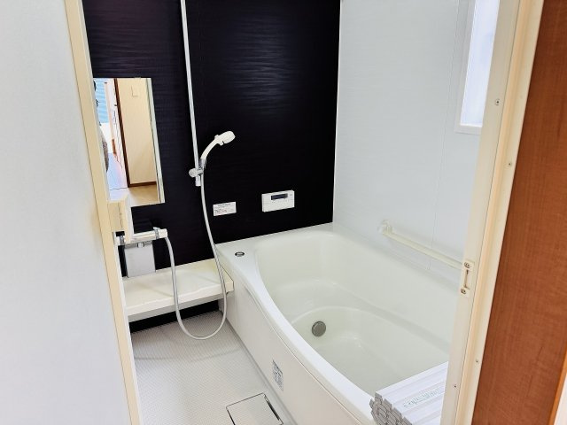 八王子市　川町　中古戸建ての浴室|～のびのびくつろげるバスルーム　１日の締めくくりに癒やしのバスタイムを～