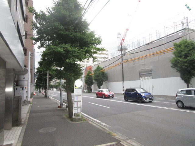 横浜市南区別所１丁目の倉庫