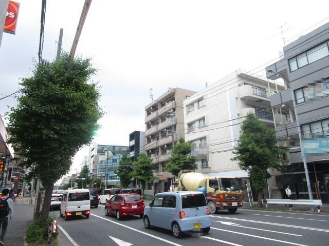 横浜市南区別所１丁目の倉庫