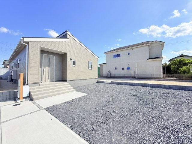 小美玉市納場第5　新築戸建　の外観