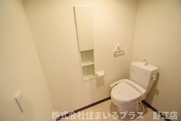 ロータスクレインのトイレ