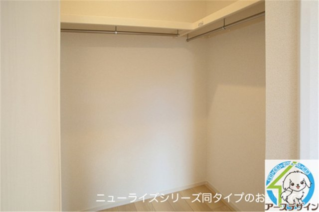 パイン　フォレストの収納|パース写真