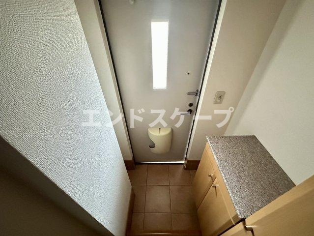 セレストブルーの玄関|高崎、前橋のお部屋探しはエンドスケープまで！お客様の理想お聞かせ下さい♪