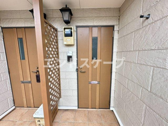セレストブルーの玄関|高崎、前橋のお部屋探しはエンドスケープまで！お客様の理想お聞かせ下さい♪