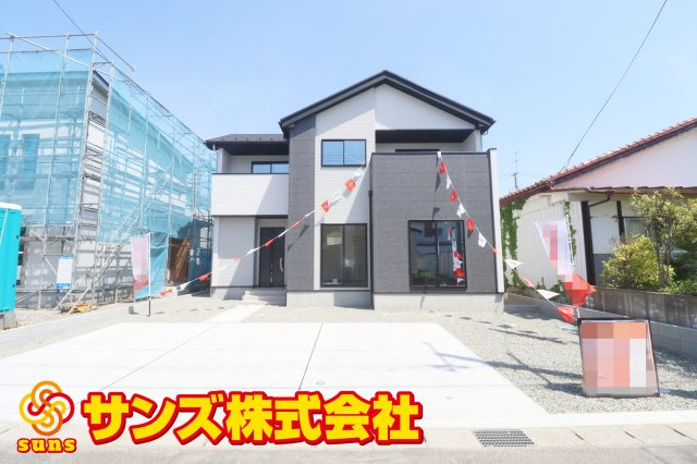 郡山市静町第７　　　  1号棟　　　　大成小学校、郡山第7中学区　の外観|南側から見た駐車場を含む外観