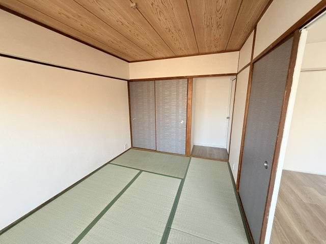 六甲スカイハイツの和室