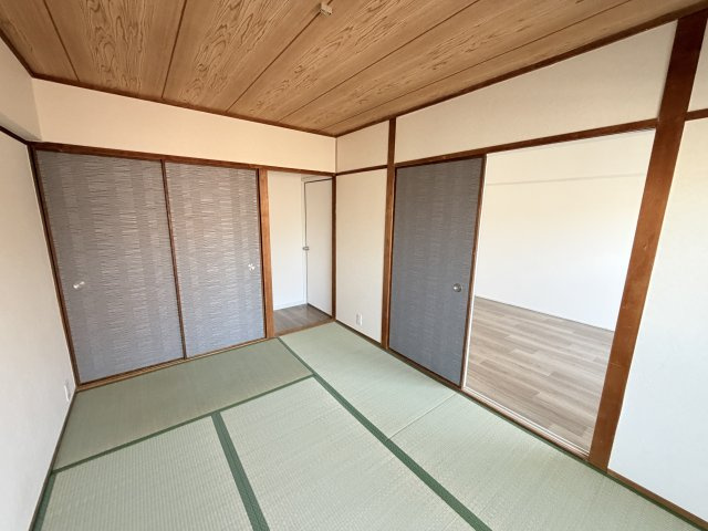 六甲スカイハイツの和室