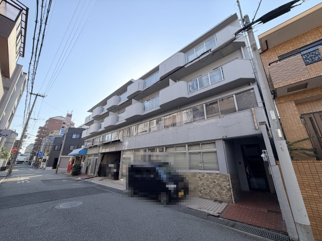 六甲スカイハイツの外観