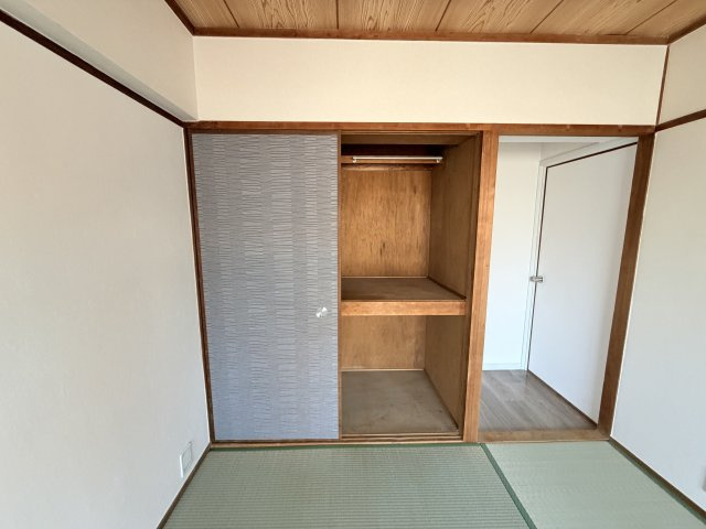 六甲スカイハイツの収納