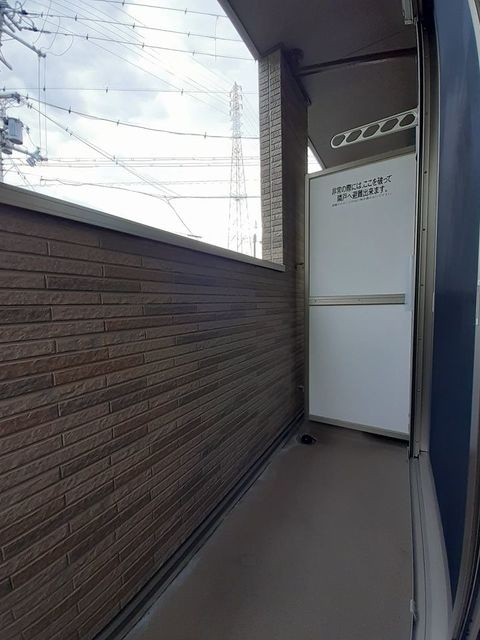 【バルコニー】