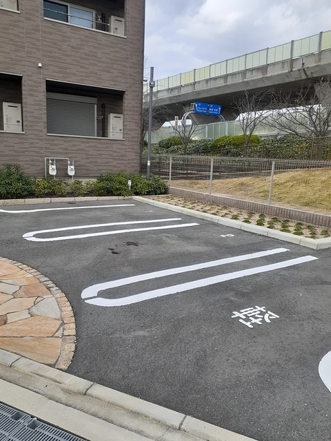 【駐車場】