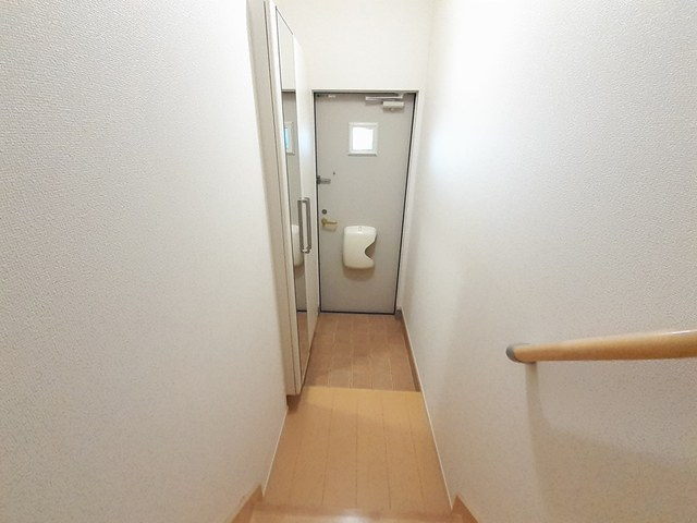 【玄関】