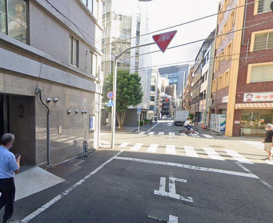 千代田区麹町２丁目の店舗事務所の周辺