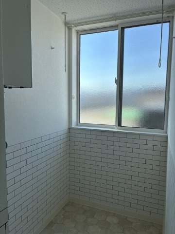 カーサcoco102のその他|洗濯干し場です。雨の日も安心です