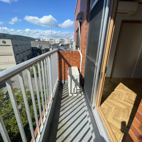 東光マンションのバルコニー