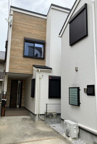 新吉田東戸建の外観
