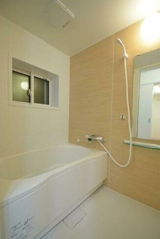 ＣＡＳＡ ＯＢＥＬＩＳＫの浴室