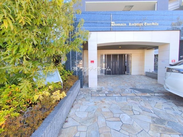 ドメイン越谷ツインヒルズ　中古マンションのエントランス