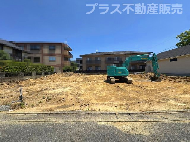 【外観】 | 福岡市南区警弥郷3丁目3期　3号棟（全3棟）【仲介手数料無料・0円】 | 現地写真。プラス不動産販売なら、現場の全ての棟をまとめてご見学頂けます。