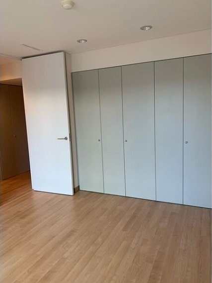 港区芝浦３丁目の賃貸マンションの洋室