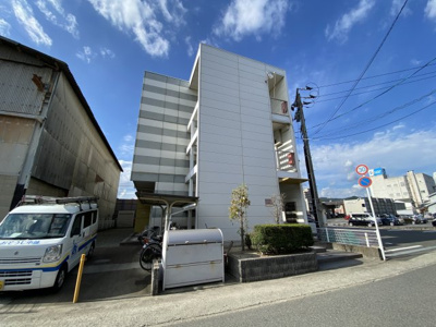 【外観】 | レオパレスカトレア | きれいな外観です