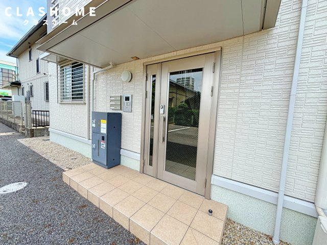 グレース雅　Ａ棟のエントランス