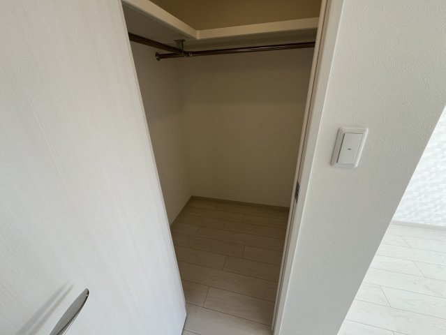 アプリーレ元町ウエストの収納|同物件別部屋写真