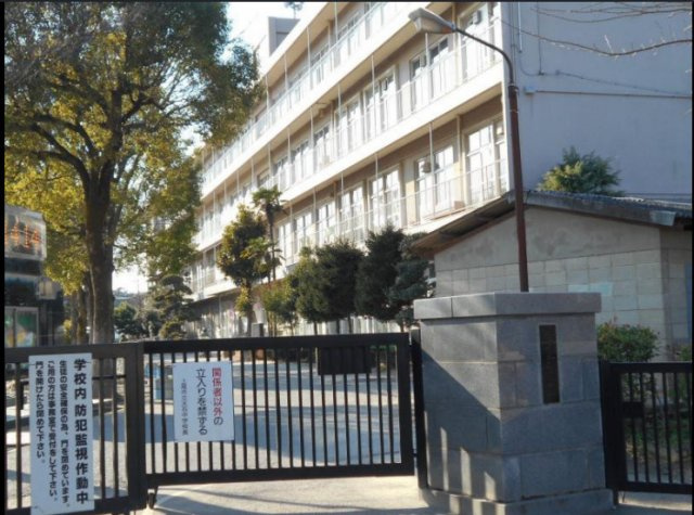 上尾市小泉３丁目の売地の周辺|中学校	上尾市立 大石中学校	300m	徒歩 4分