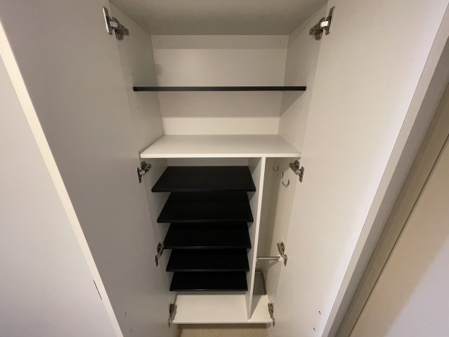 セレニテ神戸ミラクシュッドの収納|同物件別部屋写真