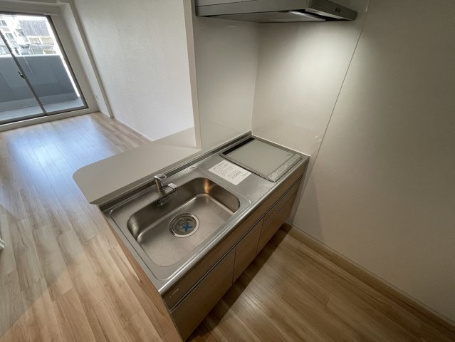 セレニテ神戸ミラクシュッドのキッチン|同物件別部屋写真