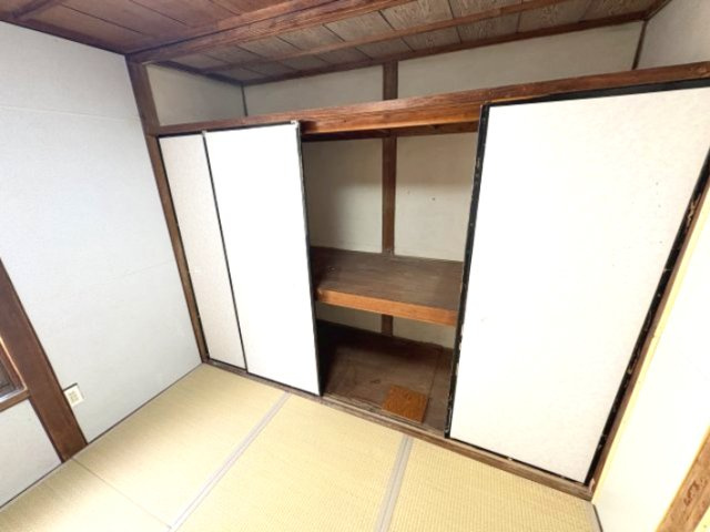 長田区長者町貸家の収納
