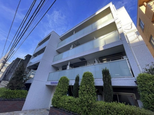 レオネクストアルバーロ原宿