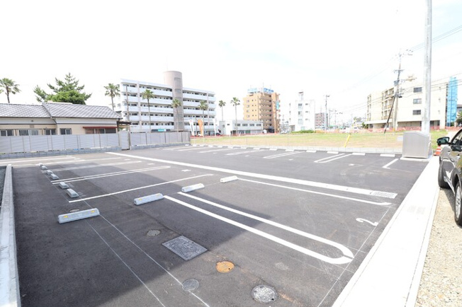 【駐車場】 | ボヌールK | 駐車場