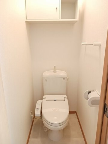 カノン・エスのトイレ|清潔感のあるトイレです