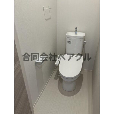 【トイレ】 | コージーフラット | 清潔感のあるトイレです