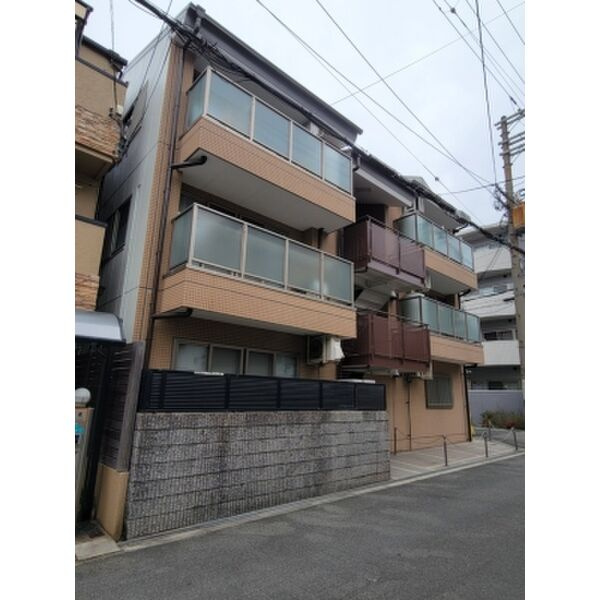畑中マンションの外観