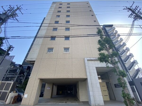 CITY SPIRE 名駅北の外観