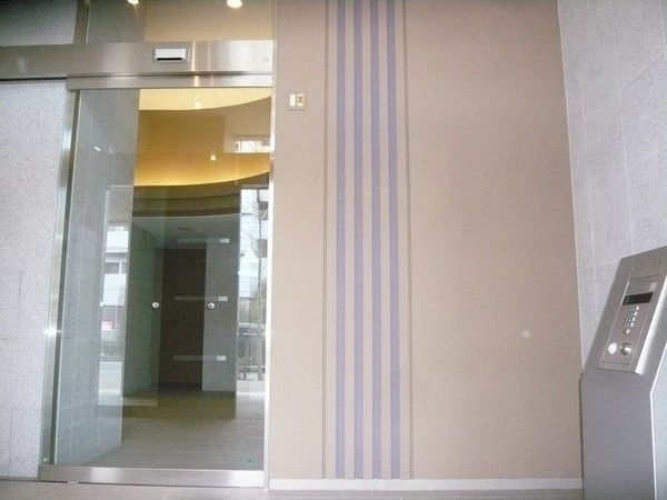 CITY SPIRE 名駅北のエントランス