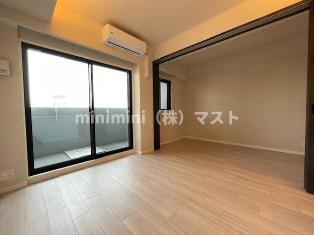 S-RESIDENCE難波西alterの居間・リビング