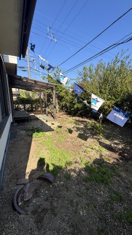 駅家町弥生ケ丘　再生住宅の前面道路含む現地写真