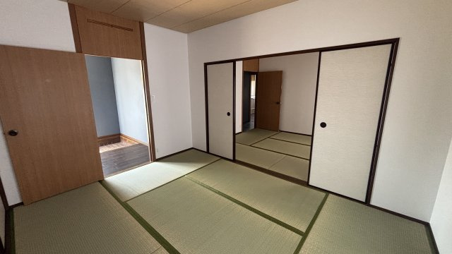 駅家町弥生ケ丘　再生住宅の和室