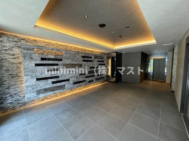 S-RESIDENCE難波西alterのロビー